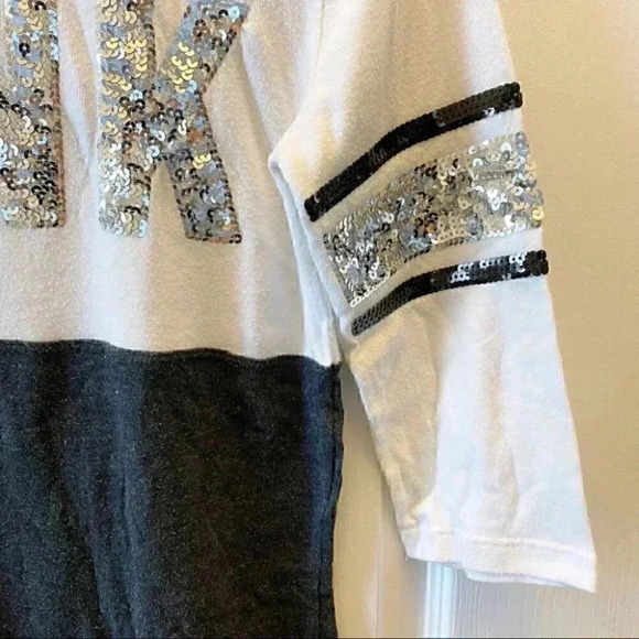 PINK Victoria’s Secret Sequin Top 3/4 Sleeve Baseball Tee White Black  Size XS - Picture 8 of 16